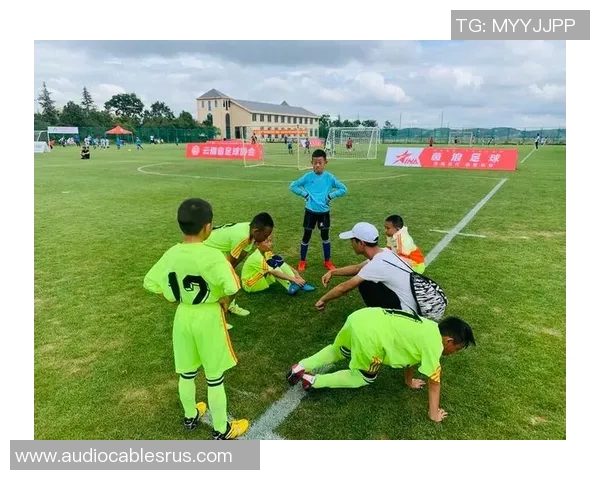 泰安市体育场激情四溢足球比赛直播盛况回顾与精彩瞬间分享